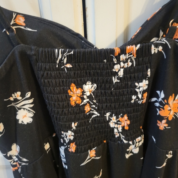 ✨️3 for$15✨️ Kismet floral high low strap dress- Size medium - Picture 9 of 10